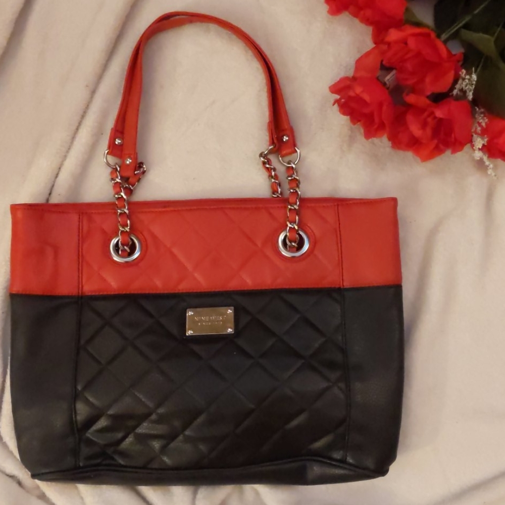 Black and red nine West bag